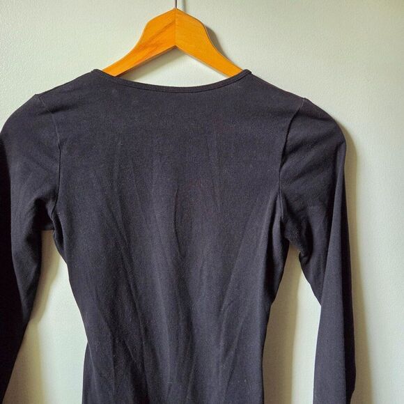 EUC AMERICAN APPAREL BLACK DEEP SURPLICE V NECK LONGSLEEVES BODYSUIT SZ M - Picture 4 of 13